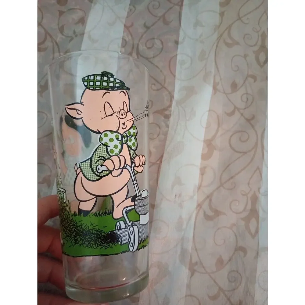 Porky Pig and Petunia Pig 1976 Pepsi Collector Glass Warner Bros. Looney Tunes